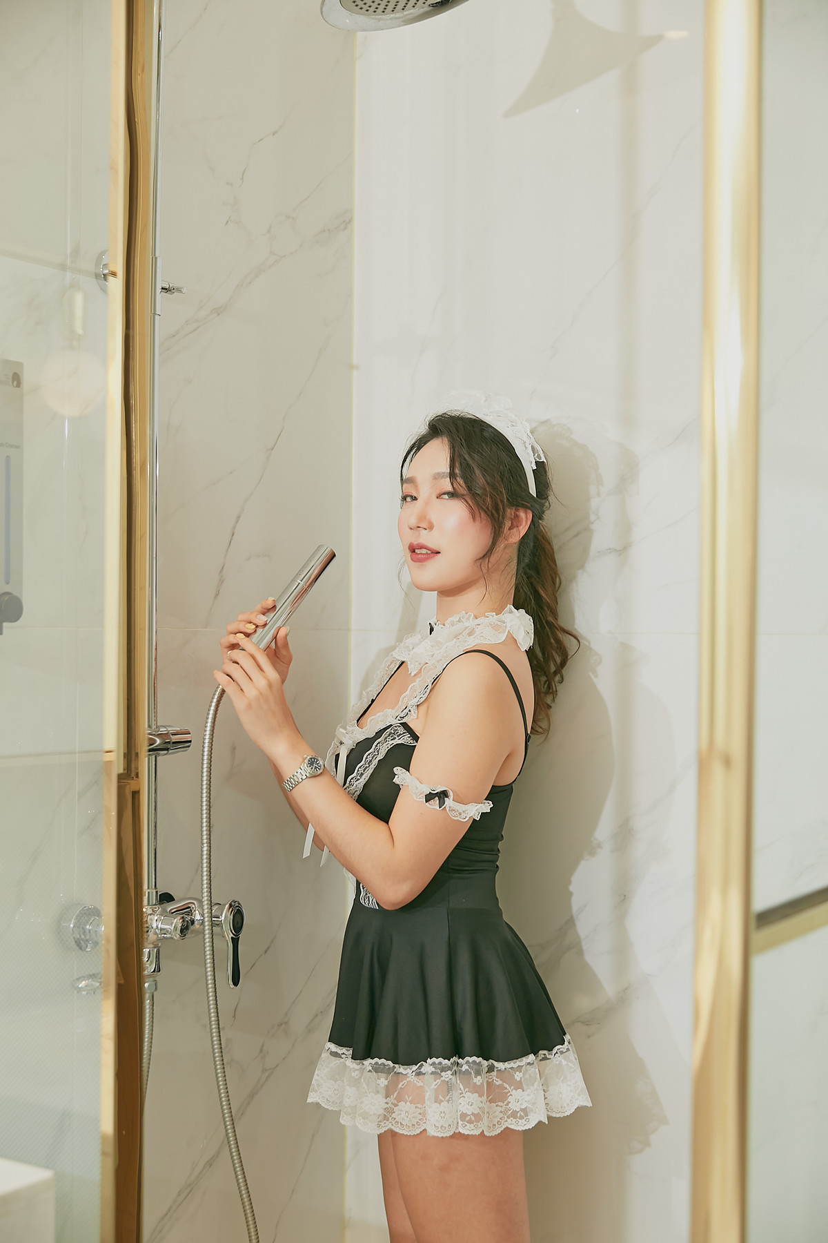 MINI 미니, Photobook #6 Your Maidの写真 33
