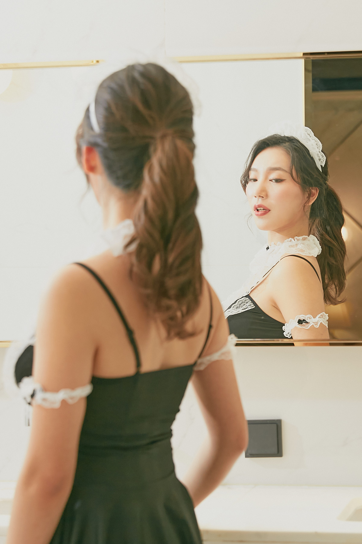 MINI 미니, Photobook #6 Your Maidの写真 41