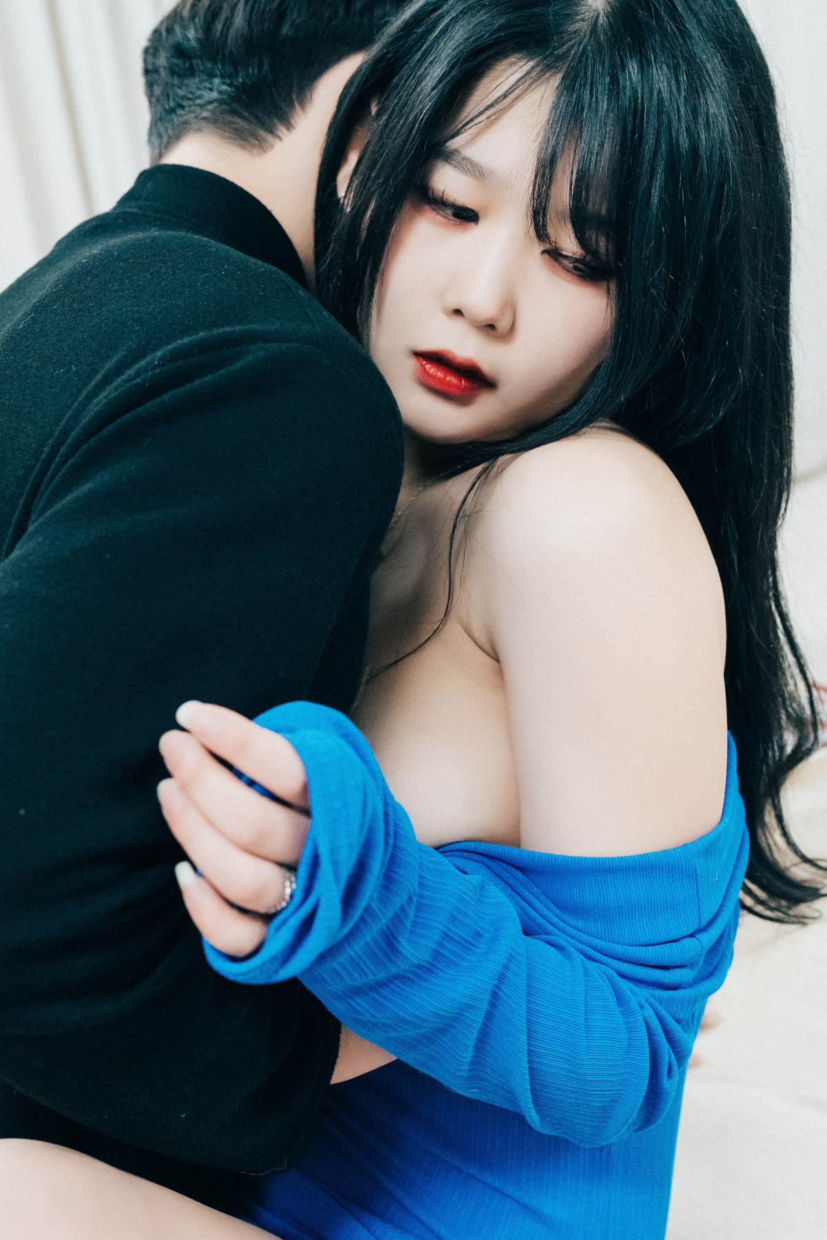 ZIA.Kwon 권지아, Loozy ‘Adult Hair Shop’ Set.02の写真 64