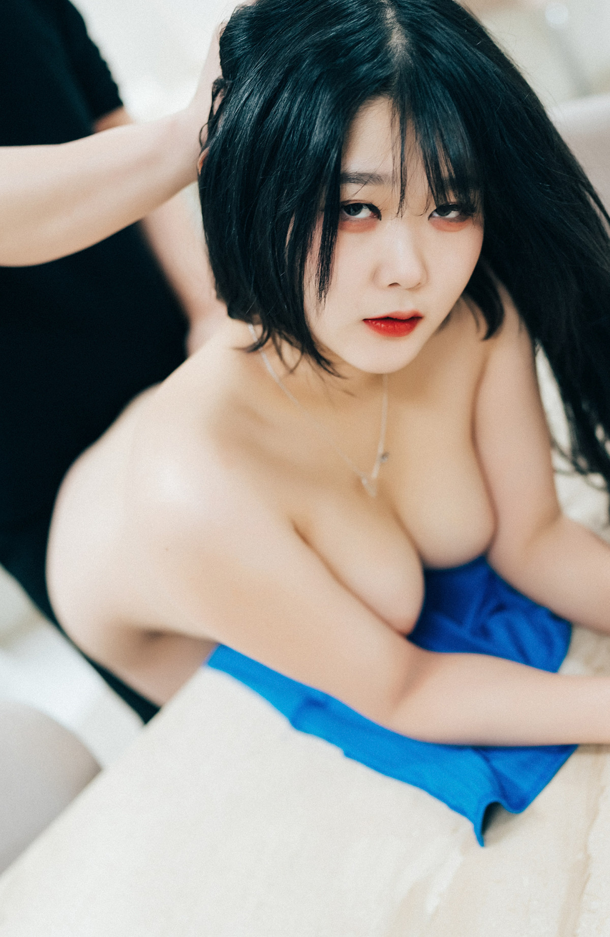 ZIA.Kwon 권지아, Loozy ‘Adult Hair Shop’ Set.03の写真 25