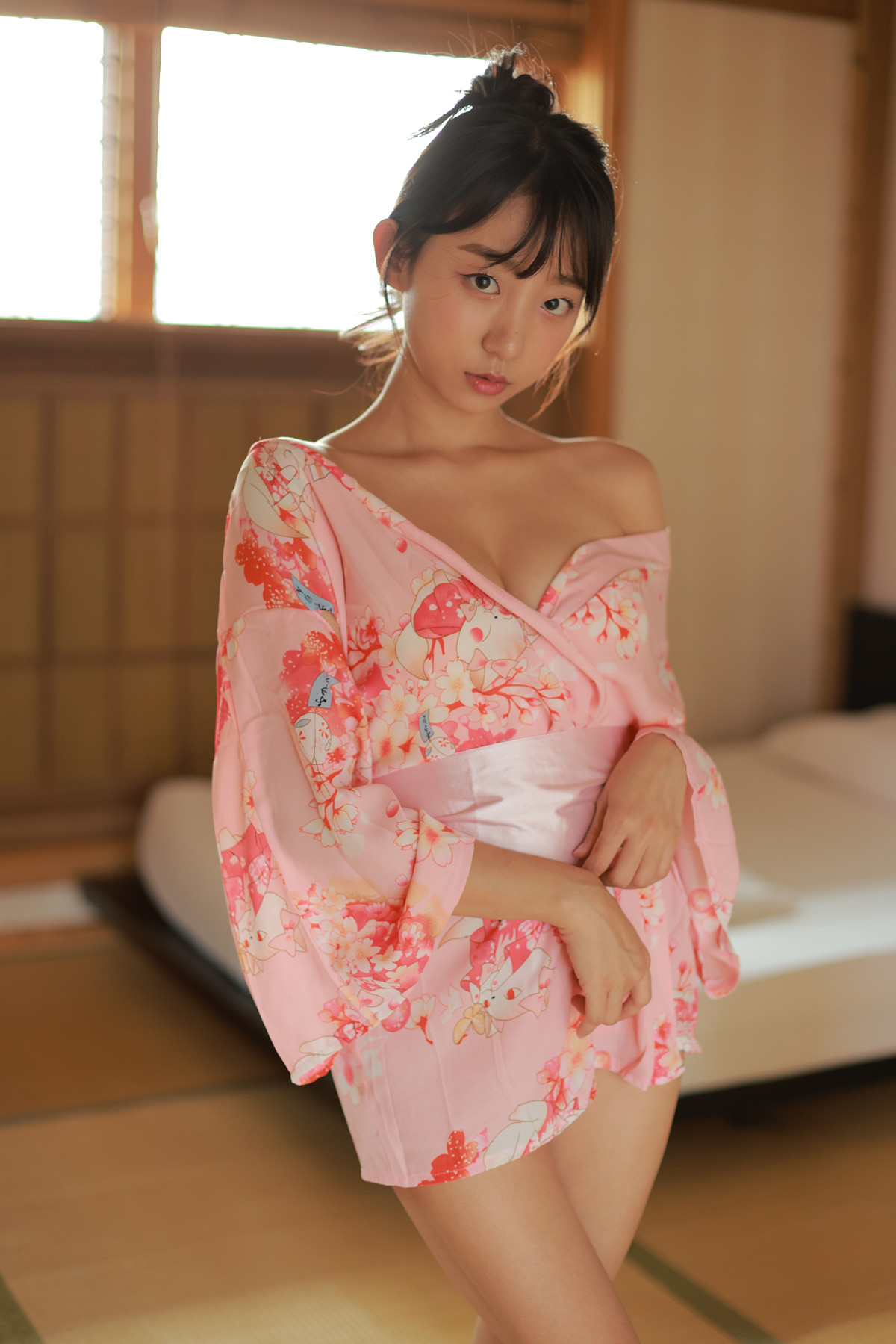 Eunji Pyo 표은지, Photobook Eunji Pyoapple Set.03の写真 2