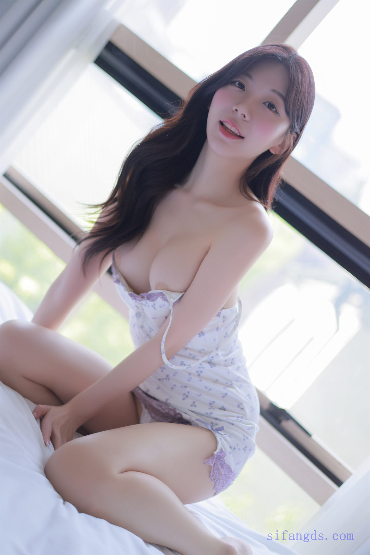 Leeesovely 쏘블리, Photobook ‘Sexy Nightgowns’ Set.01の写真 10