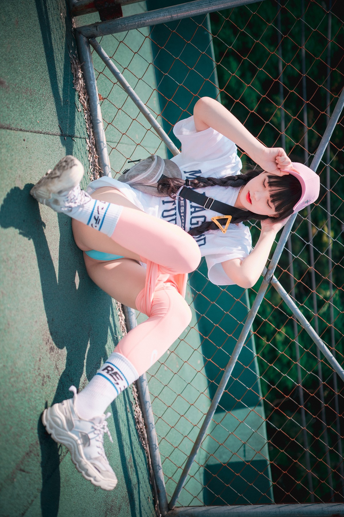 Jeong Jenny 정제니, DJAWA ‘Loose and Tight Pink’ Set.01の写真 23