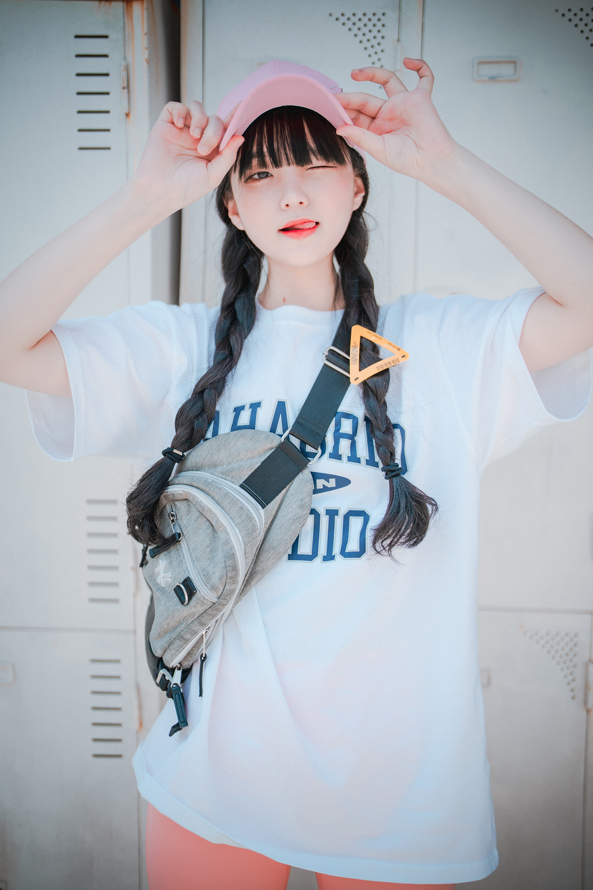 Jeong Jenny 정제니, DJAWA ‘Loose and Tight Pink’ Set.02の写真 17