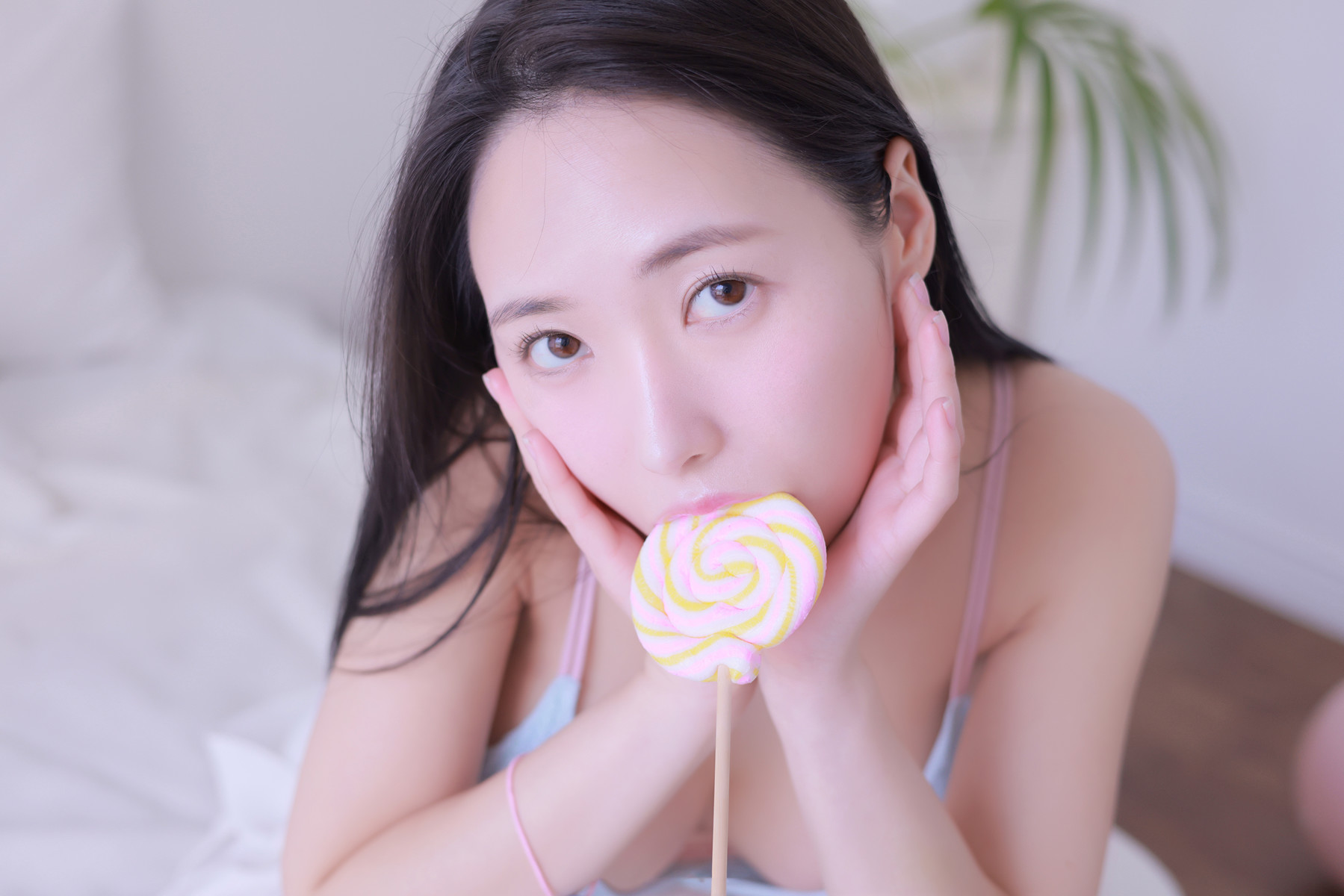 Yeon Hwa 연화, Photobook ‘Pure White Girl’ Set.01の写真 27