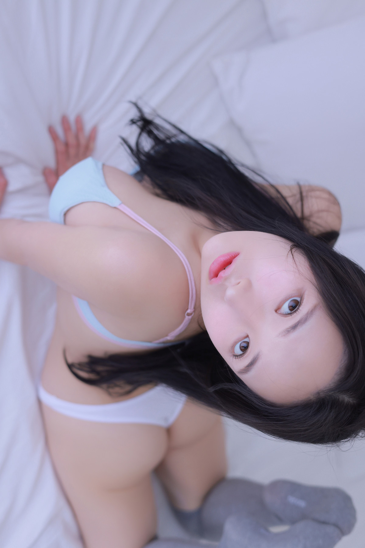 Yeon Hwa 연화, Photobook ‘Pure White Girl’ Set.01の写真 42