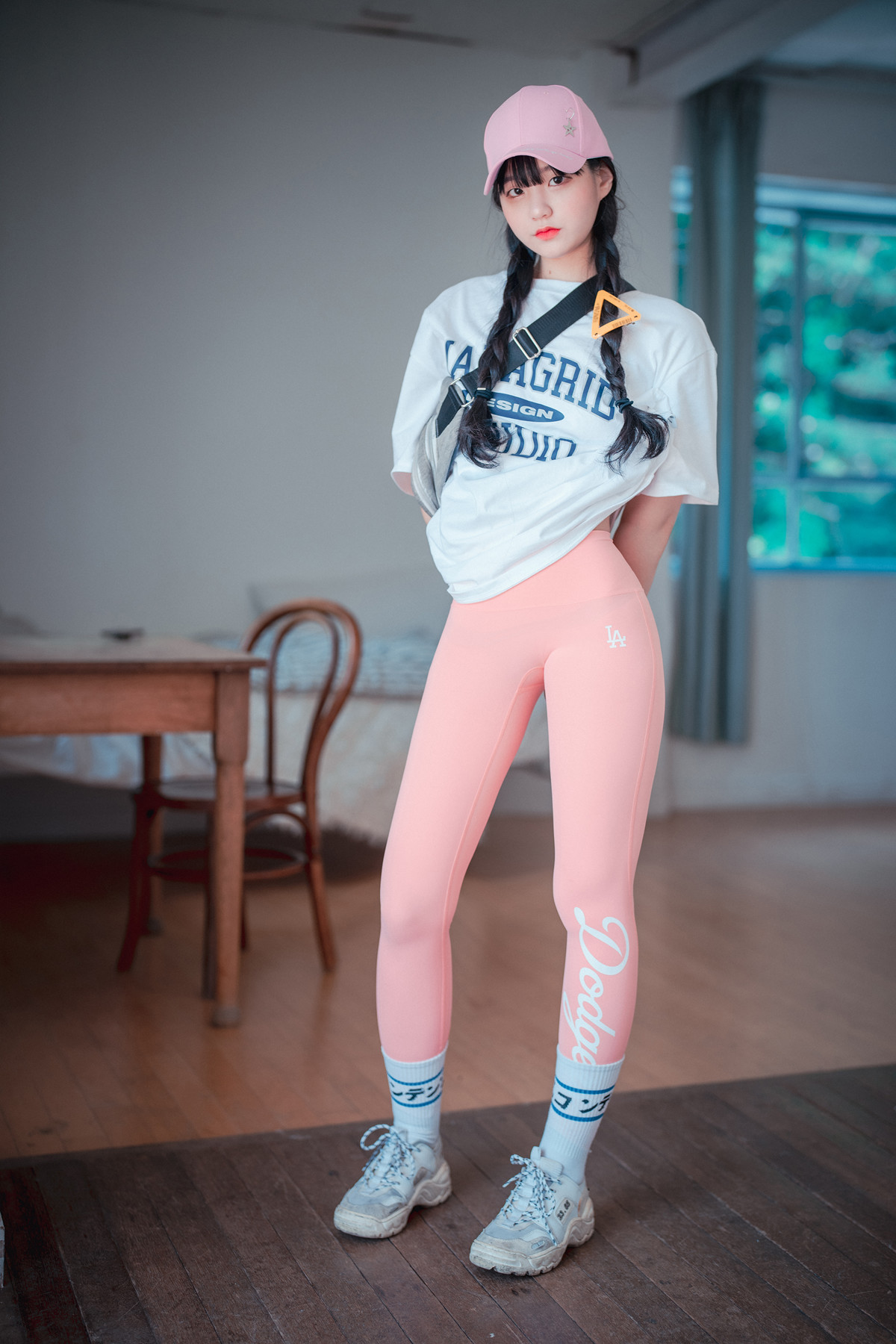 Jeong Jenny 정제니, DJAWA ‘Loose and Tight Pink’ Set.03の写真 9