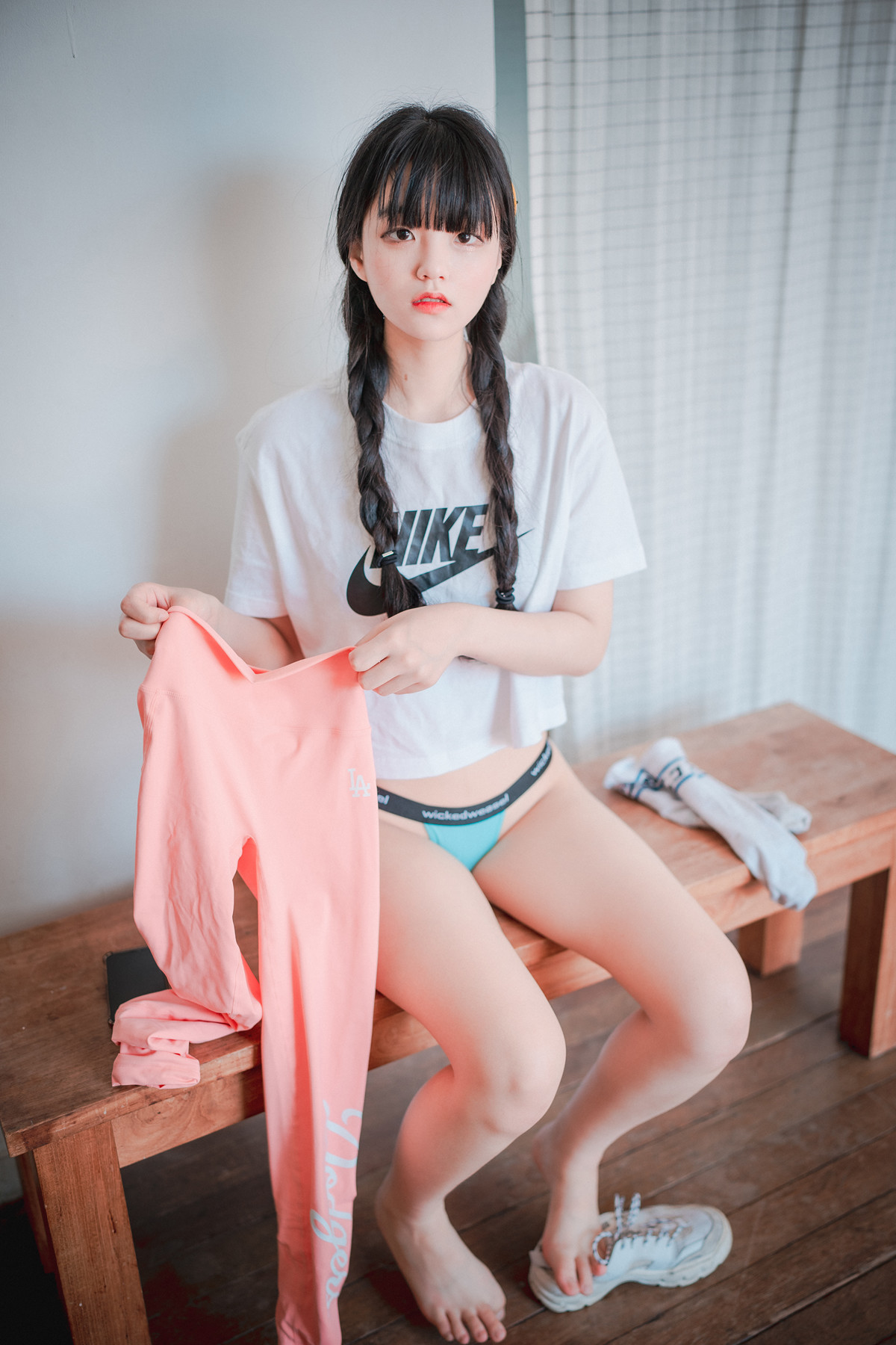 Jeong Jenny 정제니, DJAWA ‘Loose and Tight Pink’ Set.03の写真 32