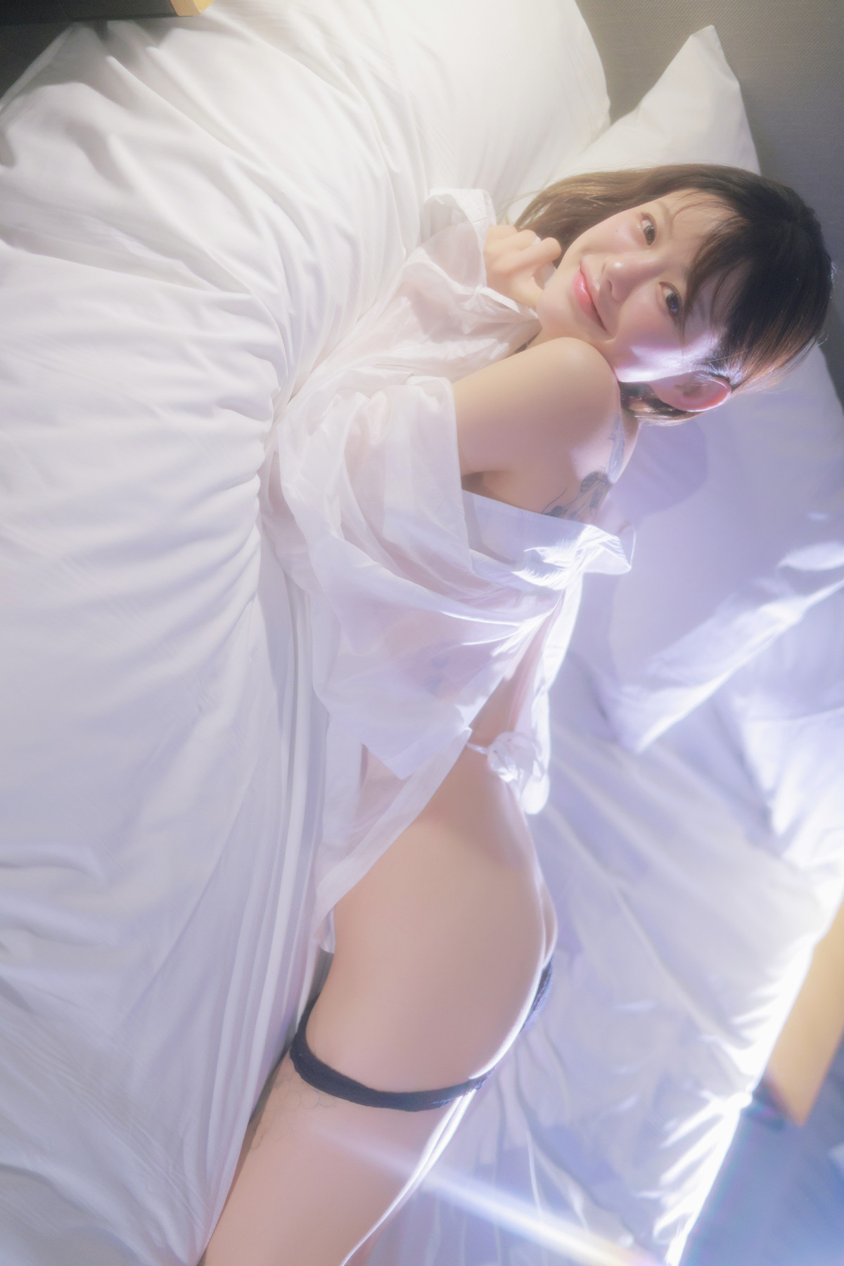 Romi 로미, Photobook ‘Come Back’ Set.01の写真 27