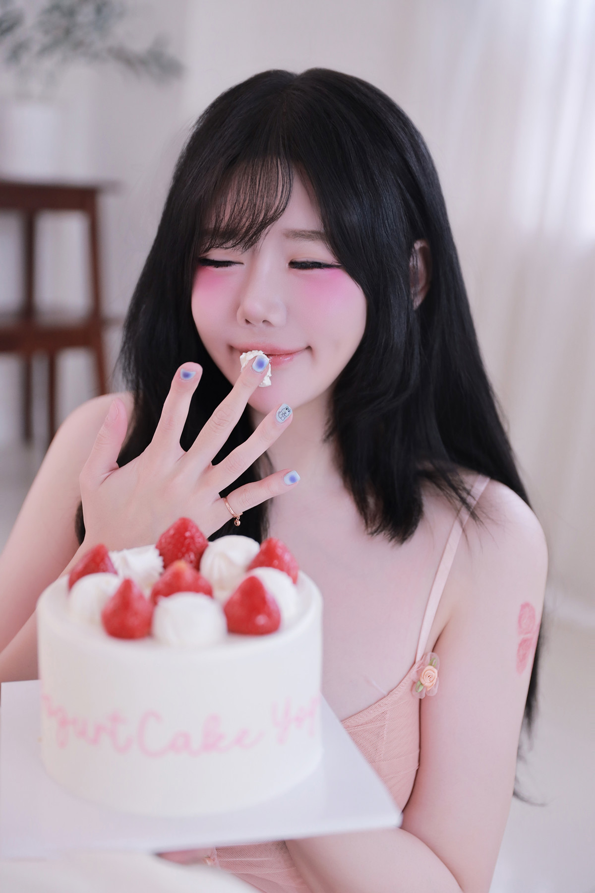Jisu A 안지수, Photobook ‘Birthday’ Set.01の写真 3