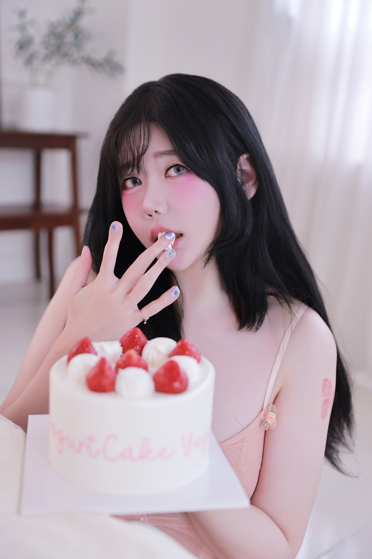 Jisu A 안지수, Photobook ‘Birthday’ Set.01の写真 5