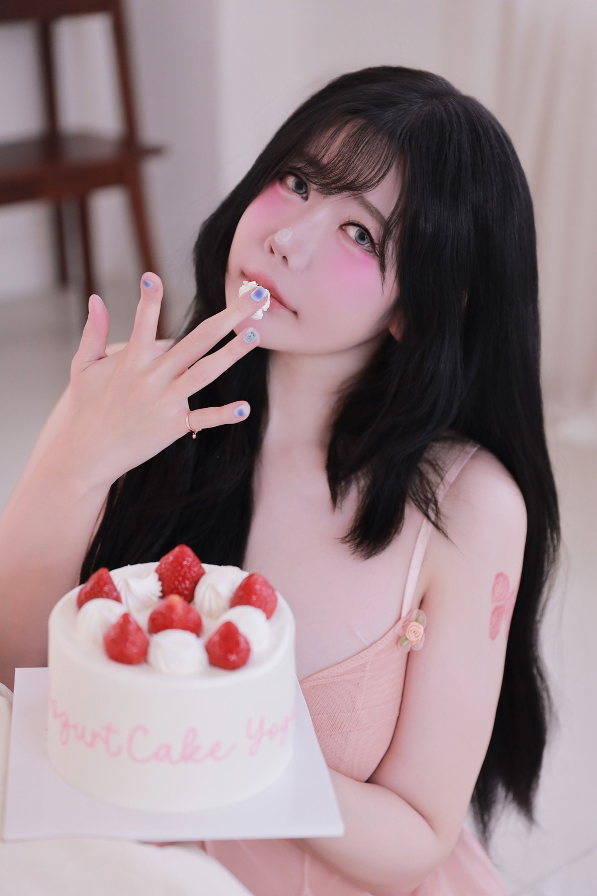 Jisu A 안지수, Photobook ‘Birthday’ Set.01の写真 10