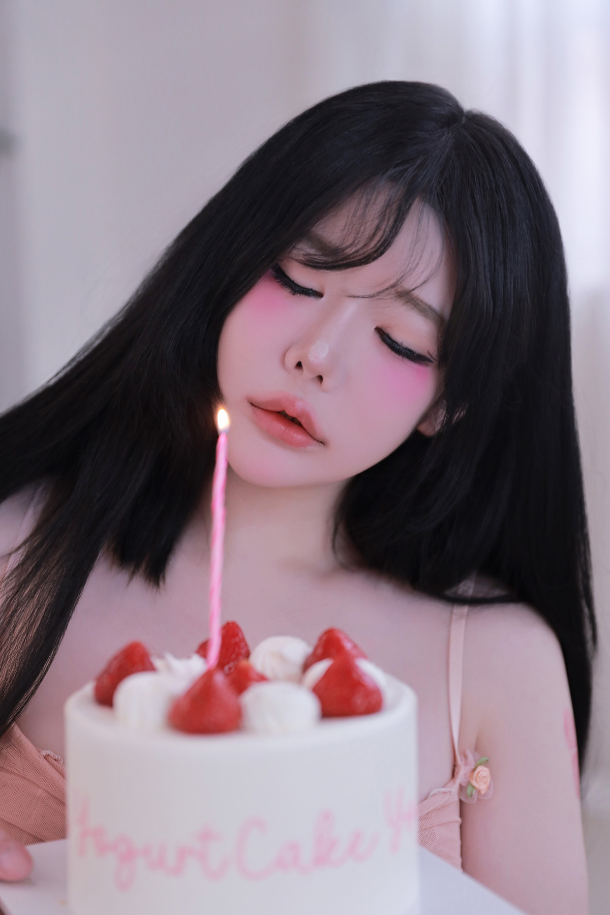 Jisu A 안지수, Photobook ‘Birthday’ Set.01の写真 15