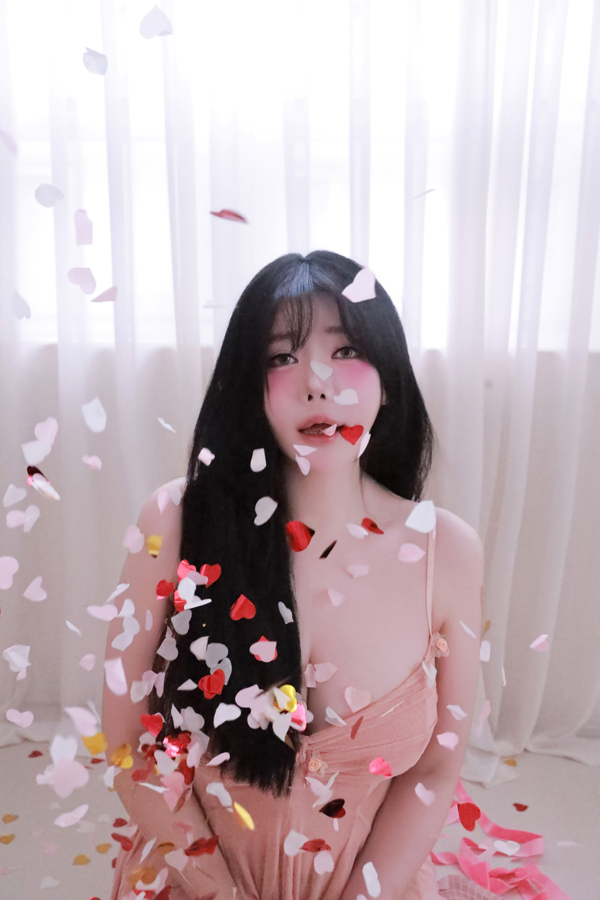 Jisu A 안지수, Photobook ‘Birthday’ Set.01の写真 30