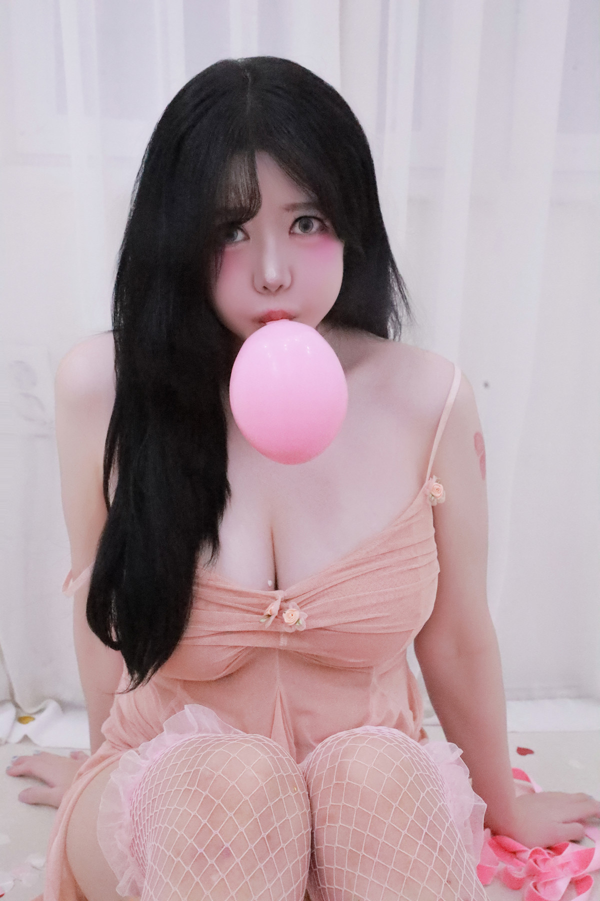 Jisu A 안지수, Photobook ‘Birthday’ Set.01の写真 37