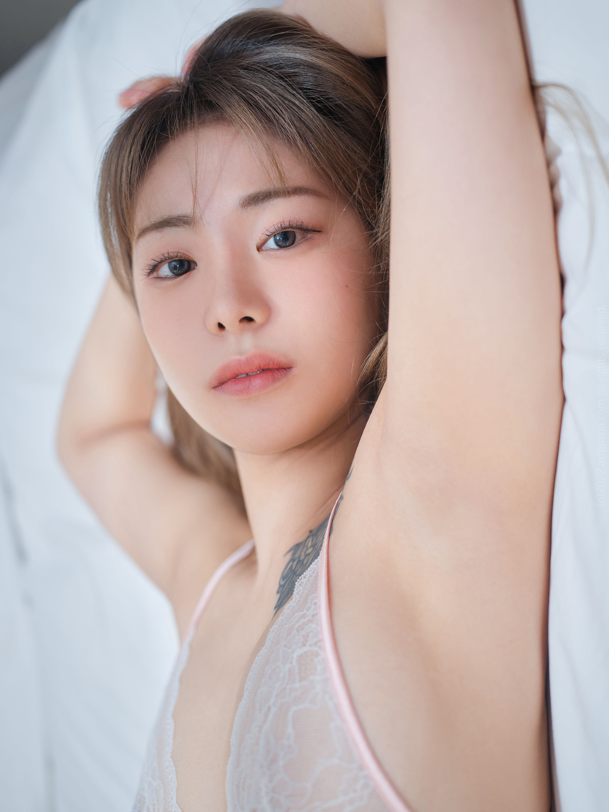 Wuyo 우요, ArtGravia Vol.370 Photobook Set.02の写真 4