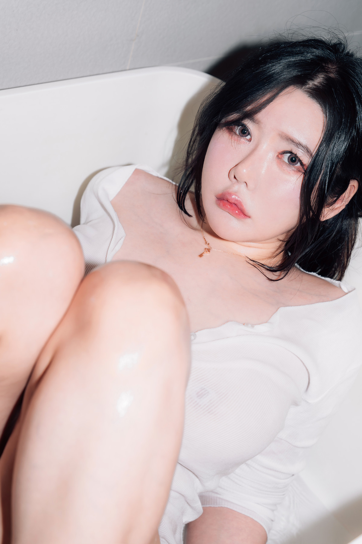 Jisu A 안지수, Photobook ‘Good Day’ Set.01の写真 6