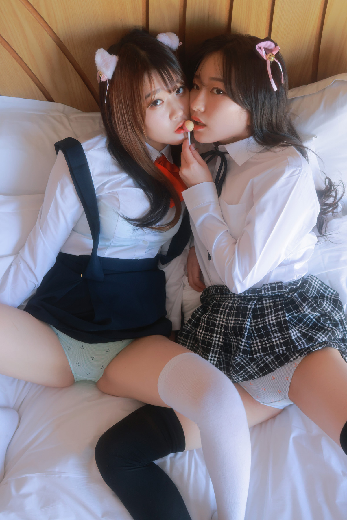Sehee 세희, ZIA.Kwon 권지아, Photobook ‘School Uniform ft. Zia’ Set.01の写真 5