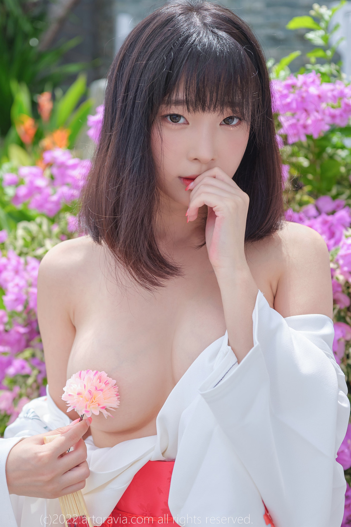 Kang Inkyung 강인경, ArtGravia Vol.471 Photobook Set.01の写真 3