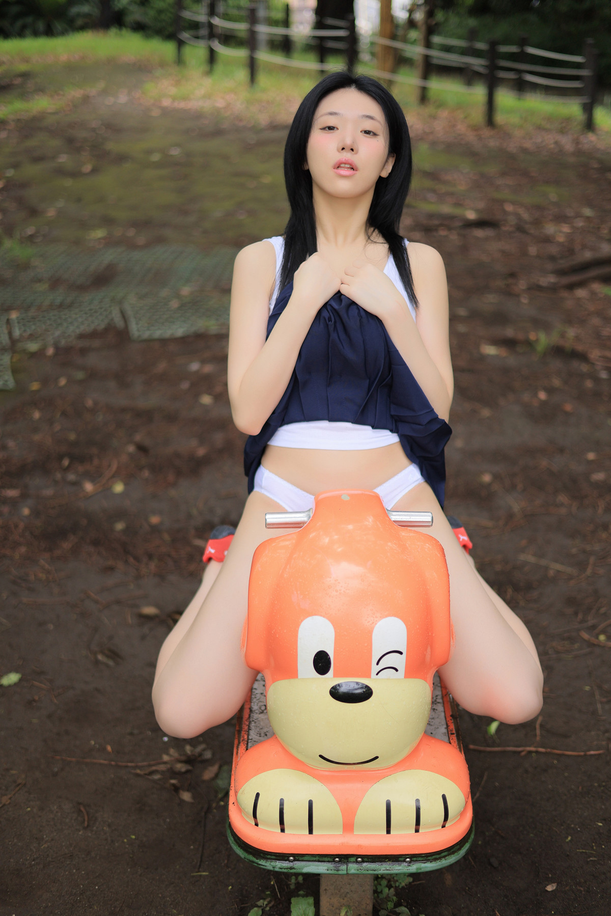 Yeon Woo 연우, Photobook ‘Panty-ra’ Set.01の写真 12