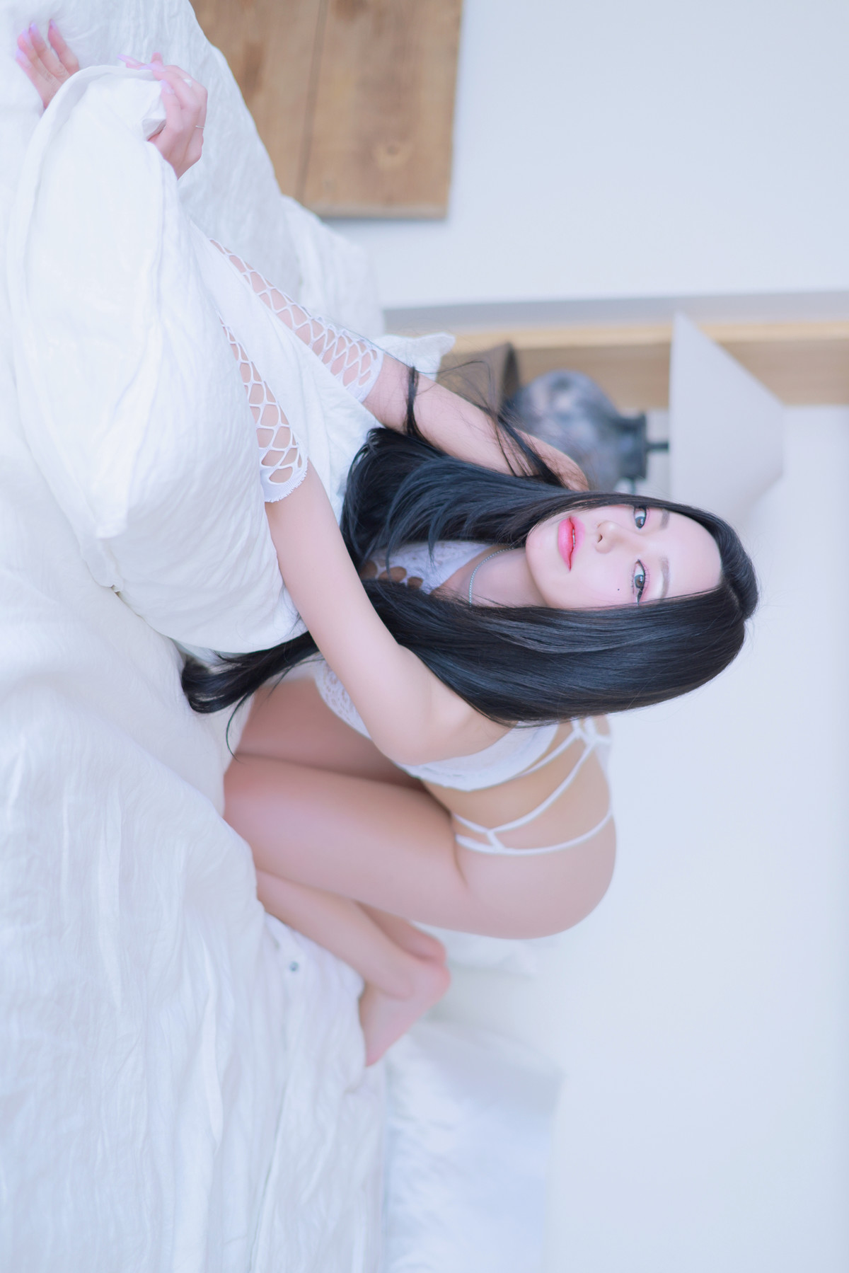 Dongeuran 동그란, PhotoBook “Butterfly” Set.04の写真 38