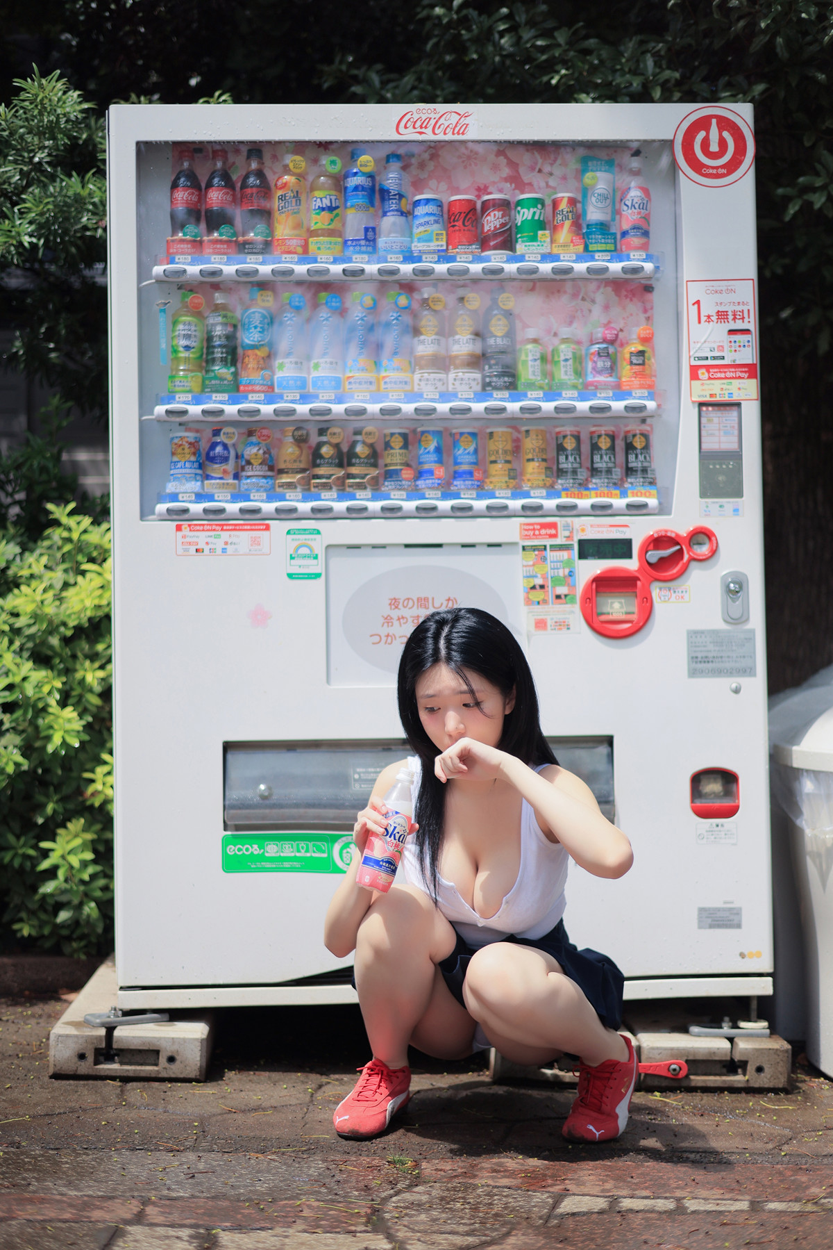 Yeon Woo 연우, Photobook ‘Panty-ra’ Set.02の写真 3