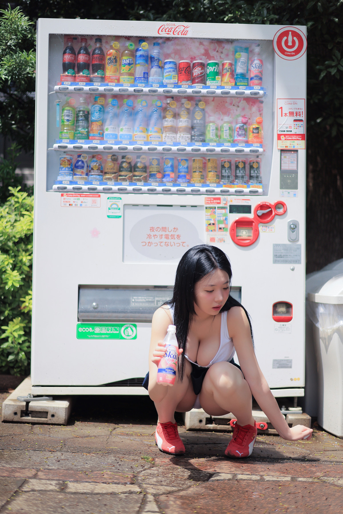 Yeon Woo 연우, Photobook ‘Panty-ra’ Set.02の写真 4