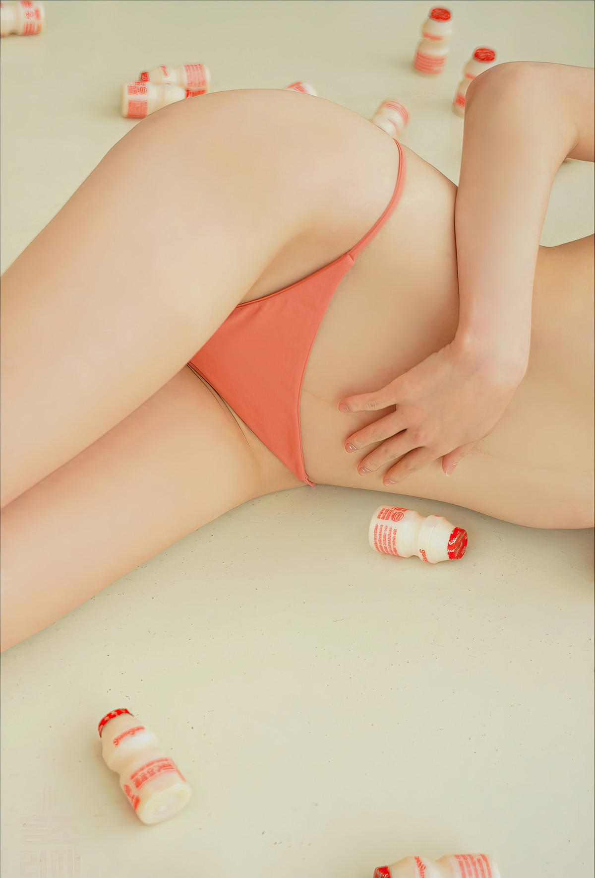 RISA 리사, Photobook “Yogu Yogu Vol.02” Set.01の写真 26