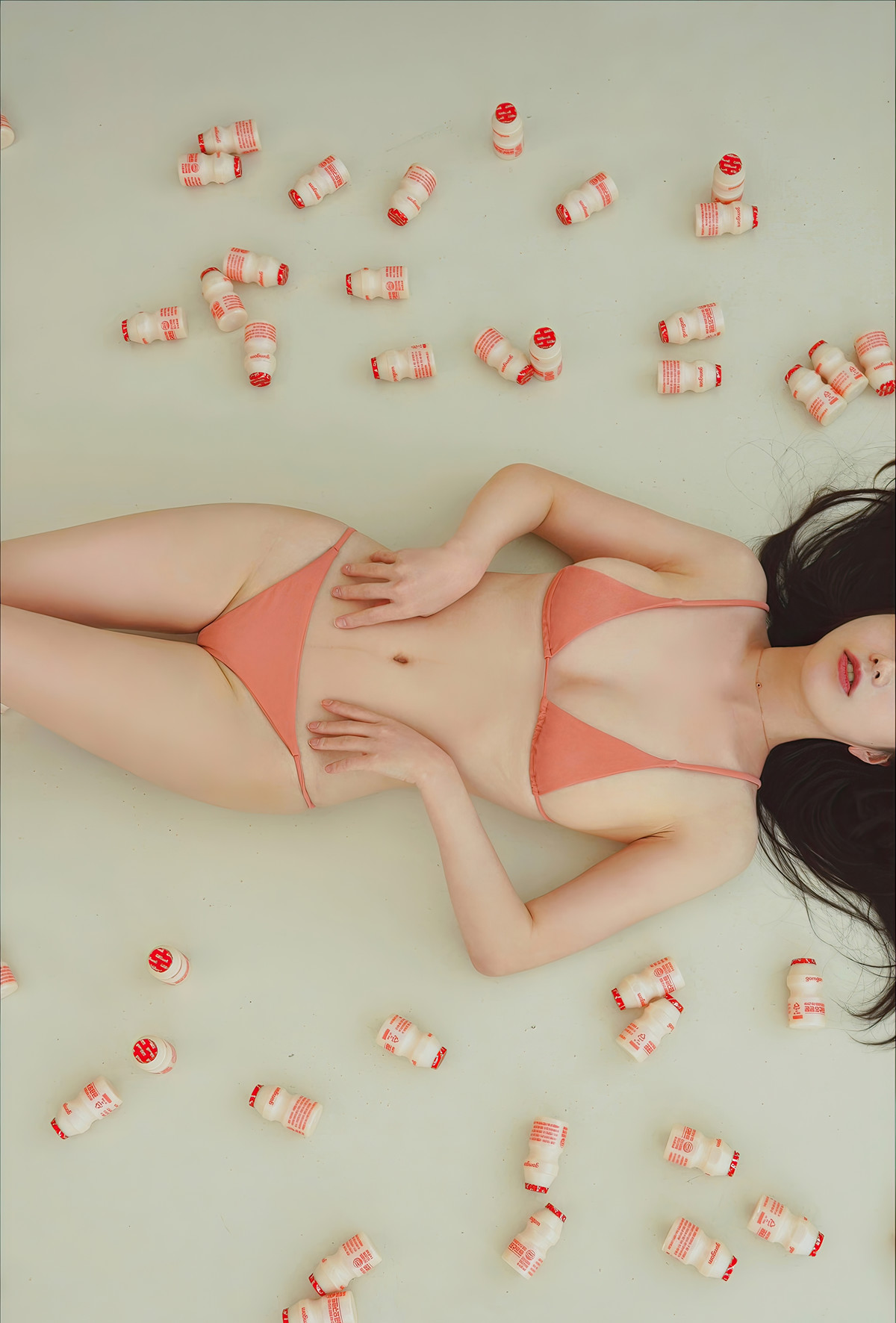 RISA 리사, Photobook “Yogu Yogu Vol.02” Set.02の写真 29