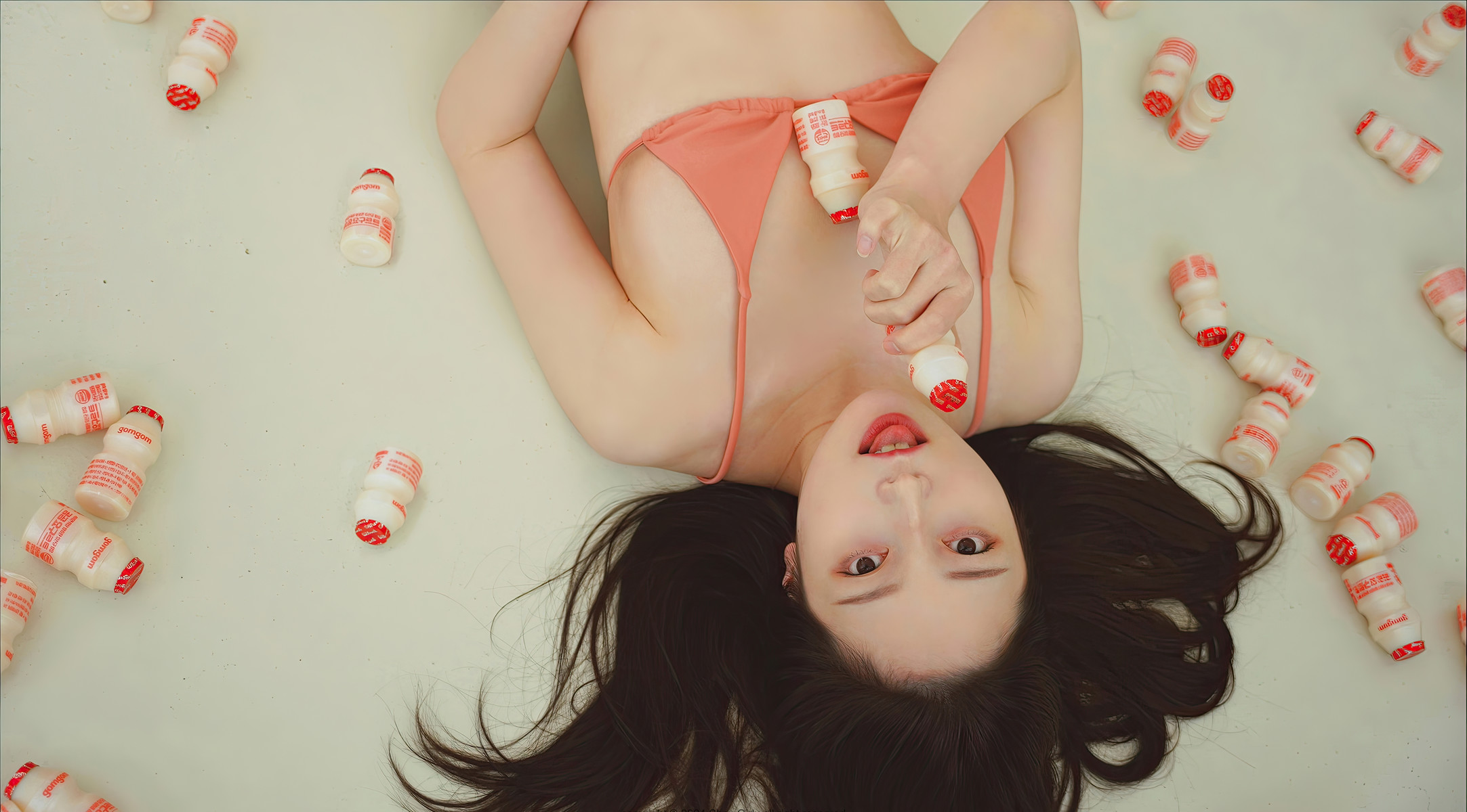 RISA 리사, Photobook “Yogu Yogu Vol.02” Set.02の写真 34
