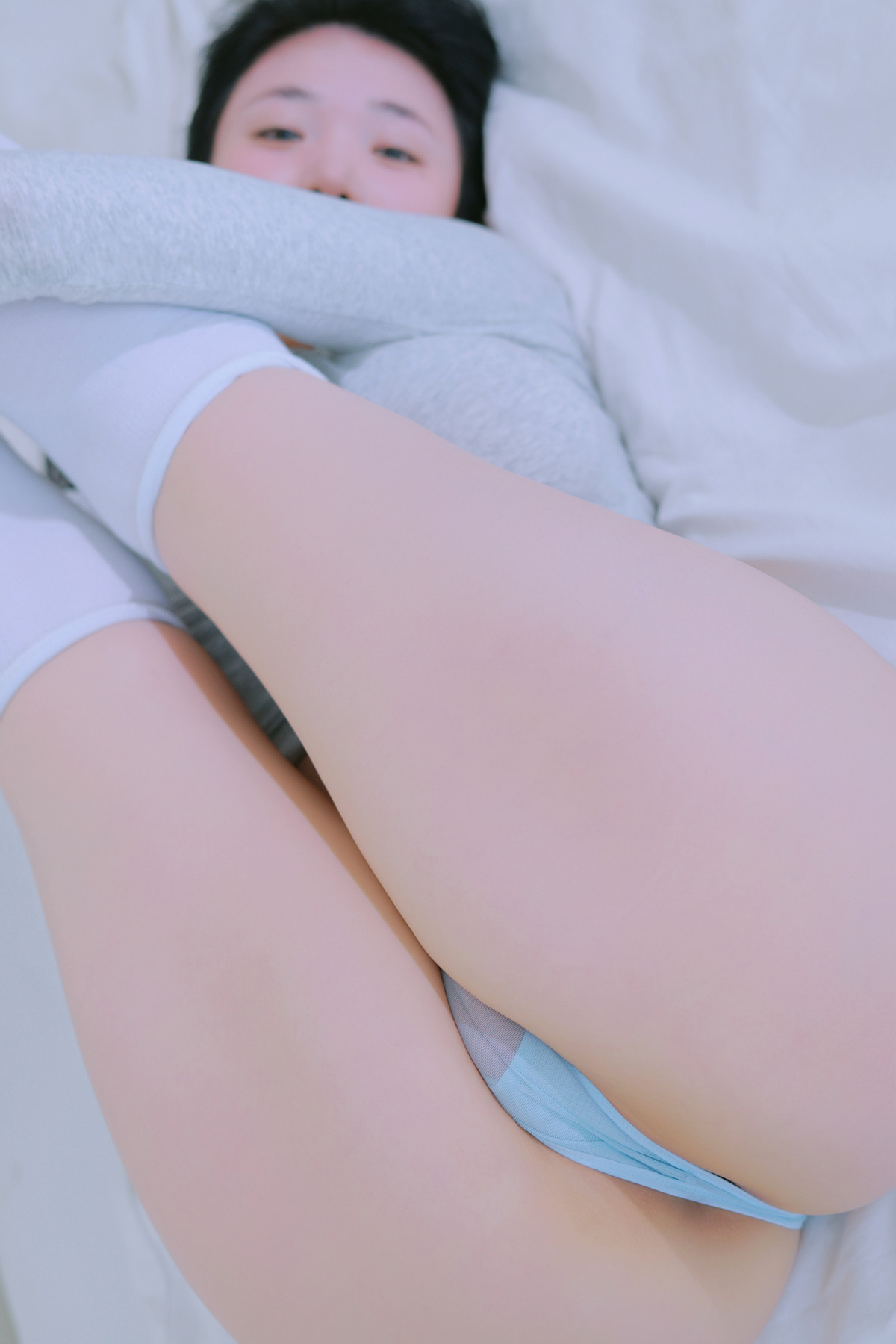Yeon Woo 연우, Photobook ‘Terrace’ Set.03の写真 27