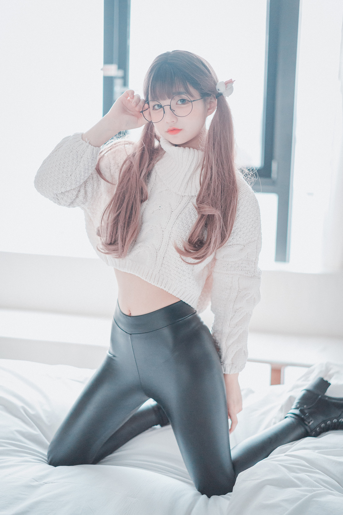 Jeong Jenny 정제니, DJAWA ‘Loose and Tight White’の写真 2