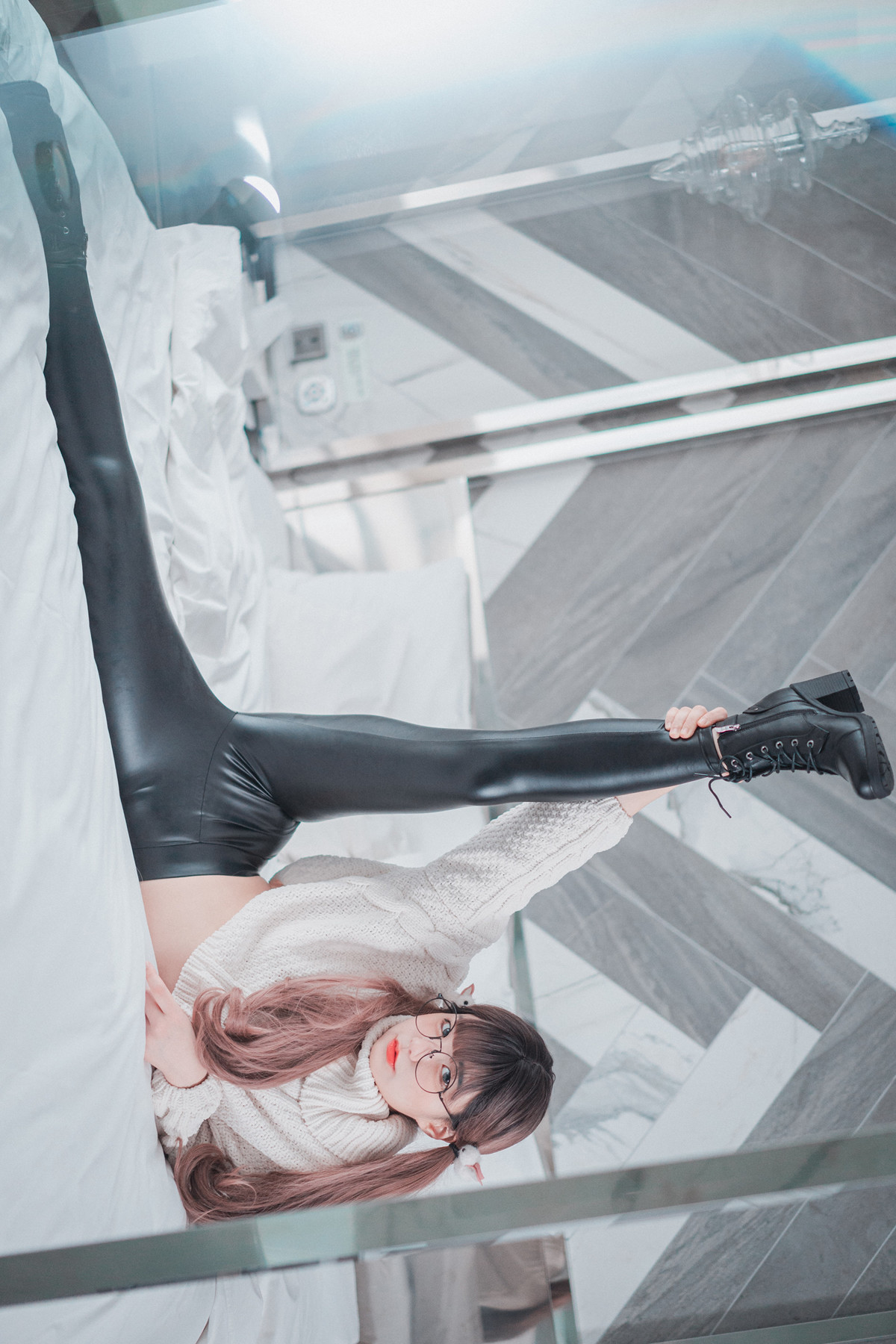 Jeong Jenny 정제니, DJAWA ‘Loose and Tight White’の写真 7