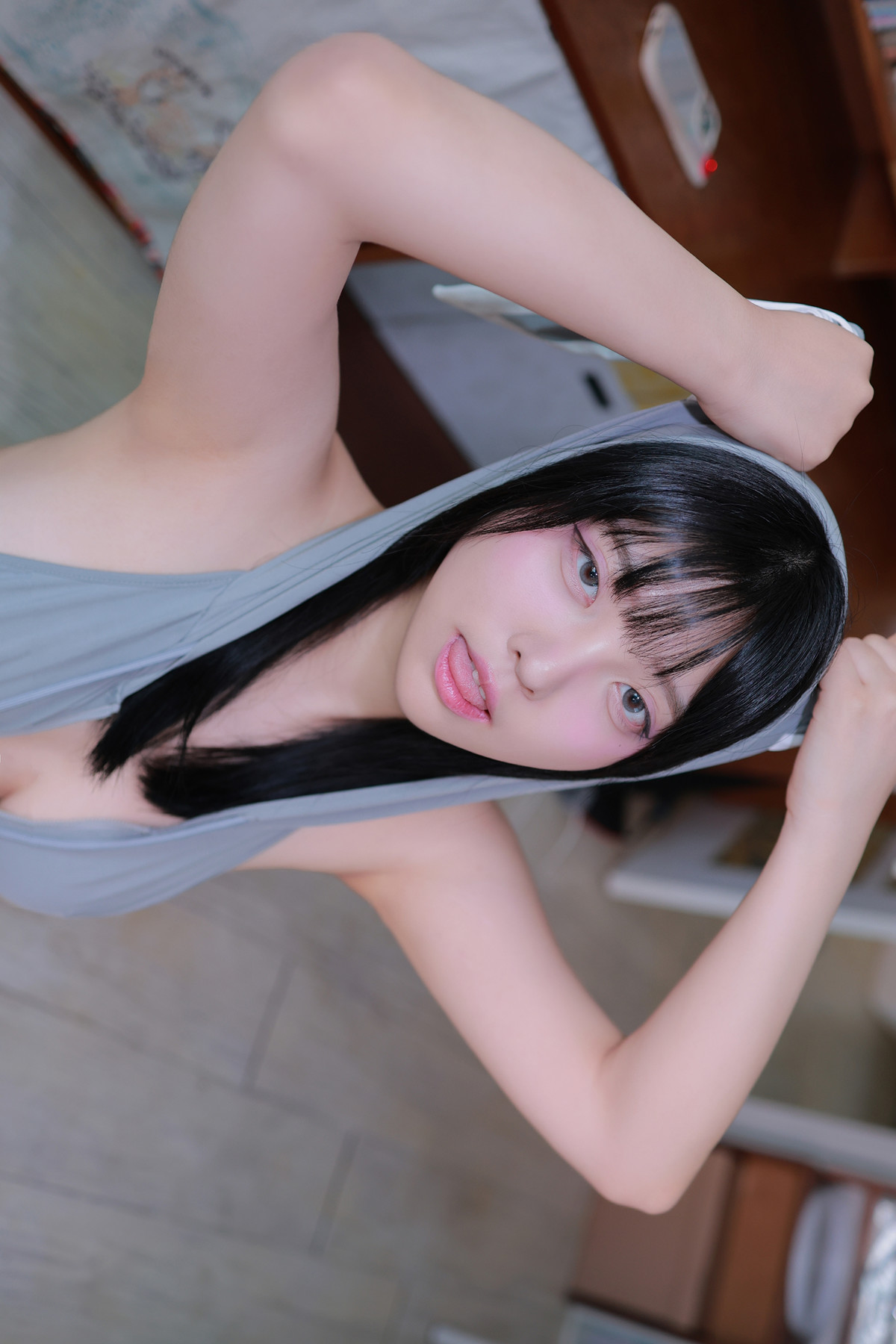 Song Hana 송하나, Photobook ‘Gray’ Set.01の写真 32
