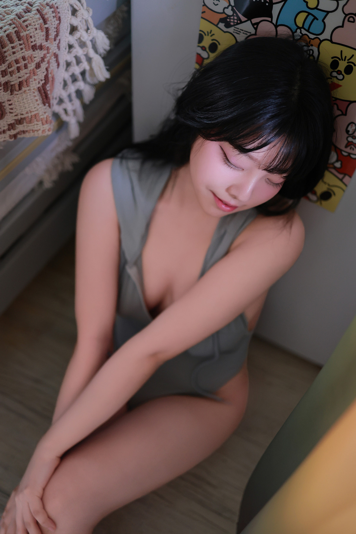 Song Hana 송하나, Photobook ‘Gray’ Set.02の写真 31