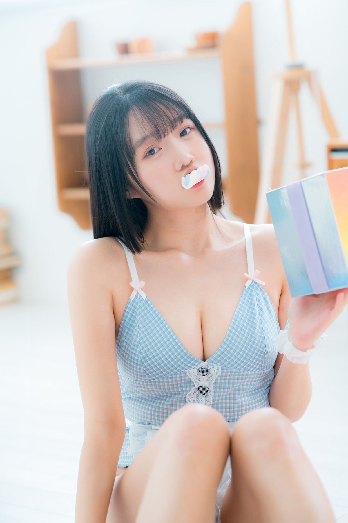 RiRi 리리, Photobook ‘RiRi White Day’ Set.03の写真 2