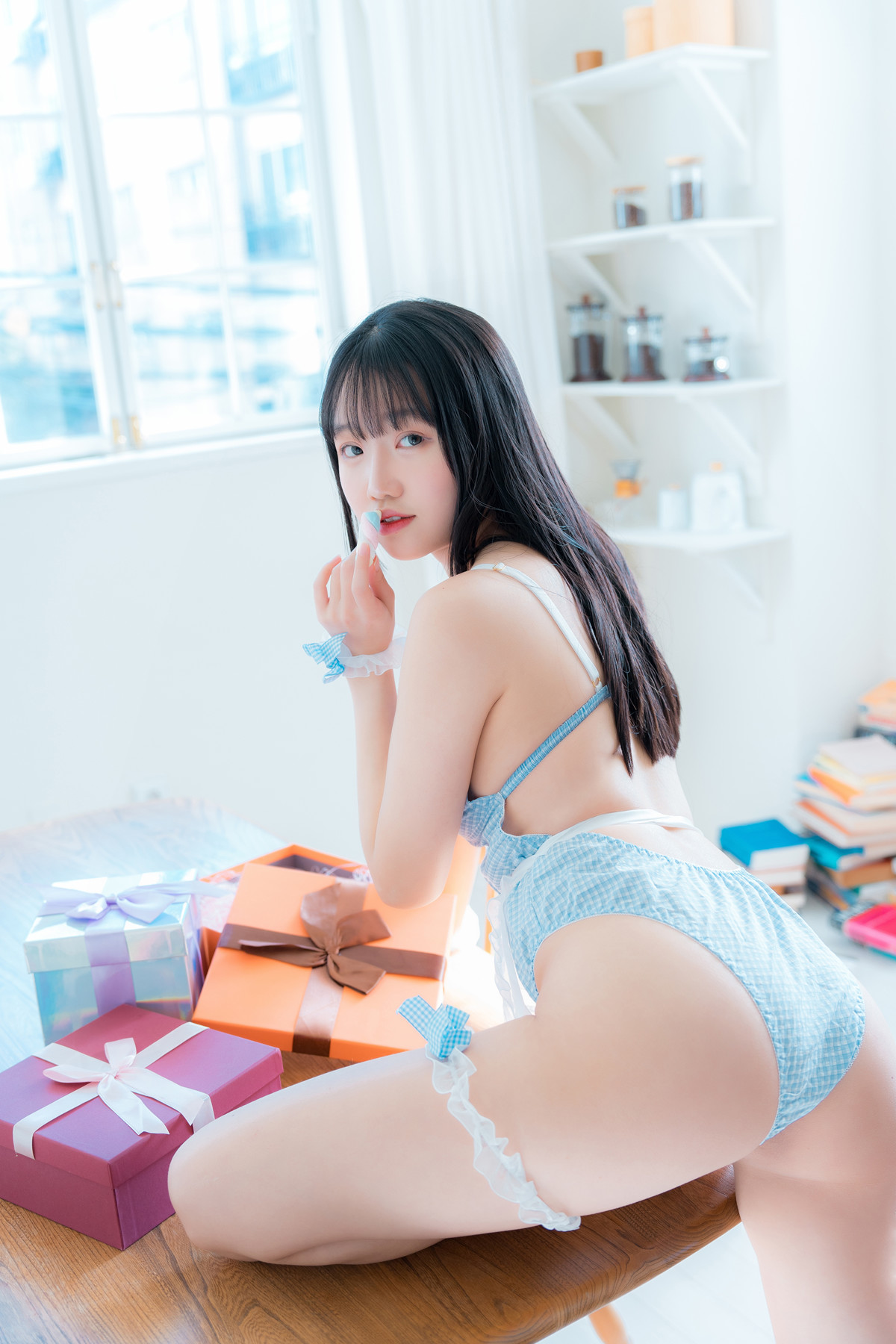 RiRi 리리, Photobook ‘RiRi White Day’ Set.03の写真 27