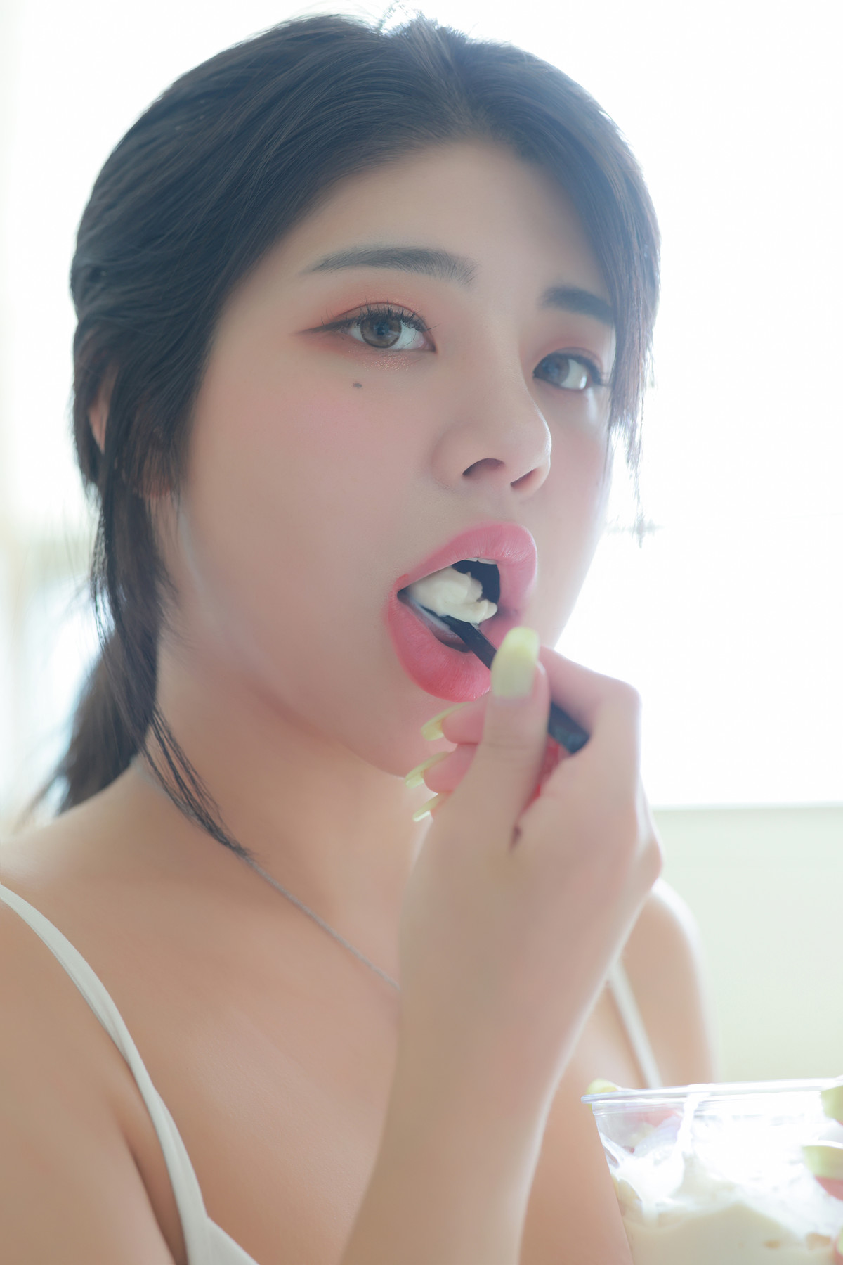 Robin 로빈, SWEETBOX Photobook “Roman” Set.01の写真 29