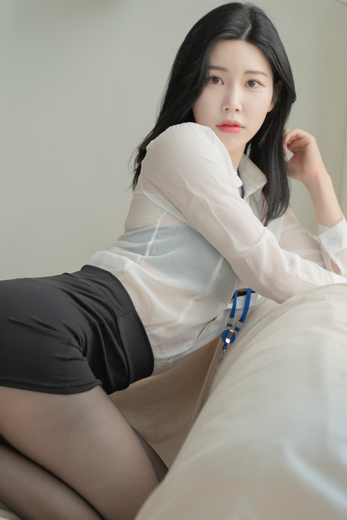 Naya Kiri, ROGLE Roglegraphy “Vol.01 1집” Set.01の写真 9