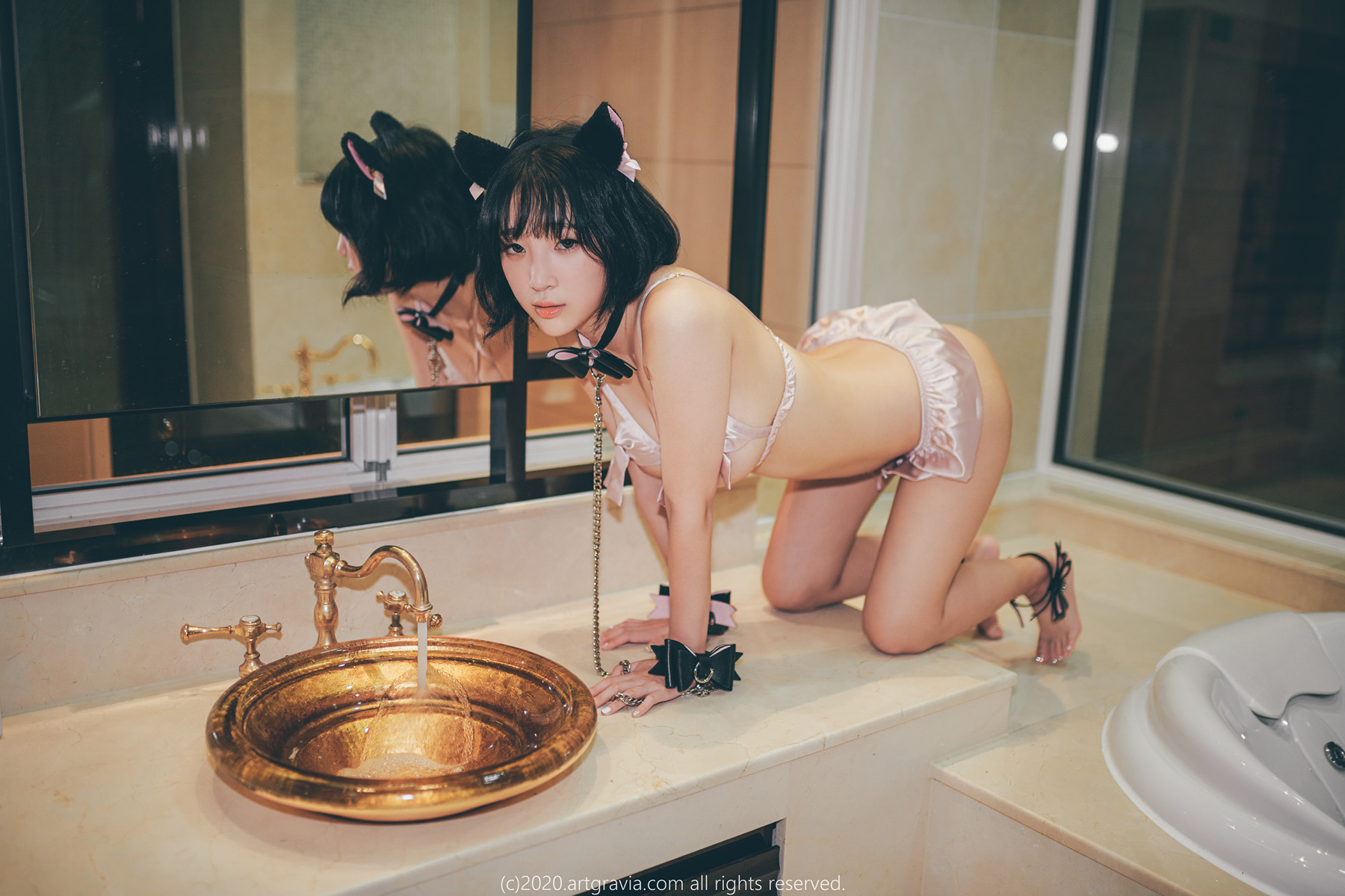 Kang Inkyung 강인경, ArtGravia Vol.142 Photobook Set.01の写真 17