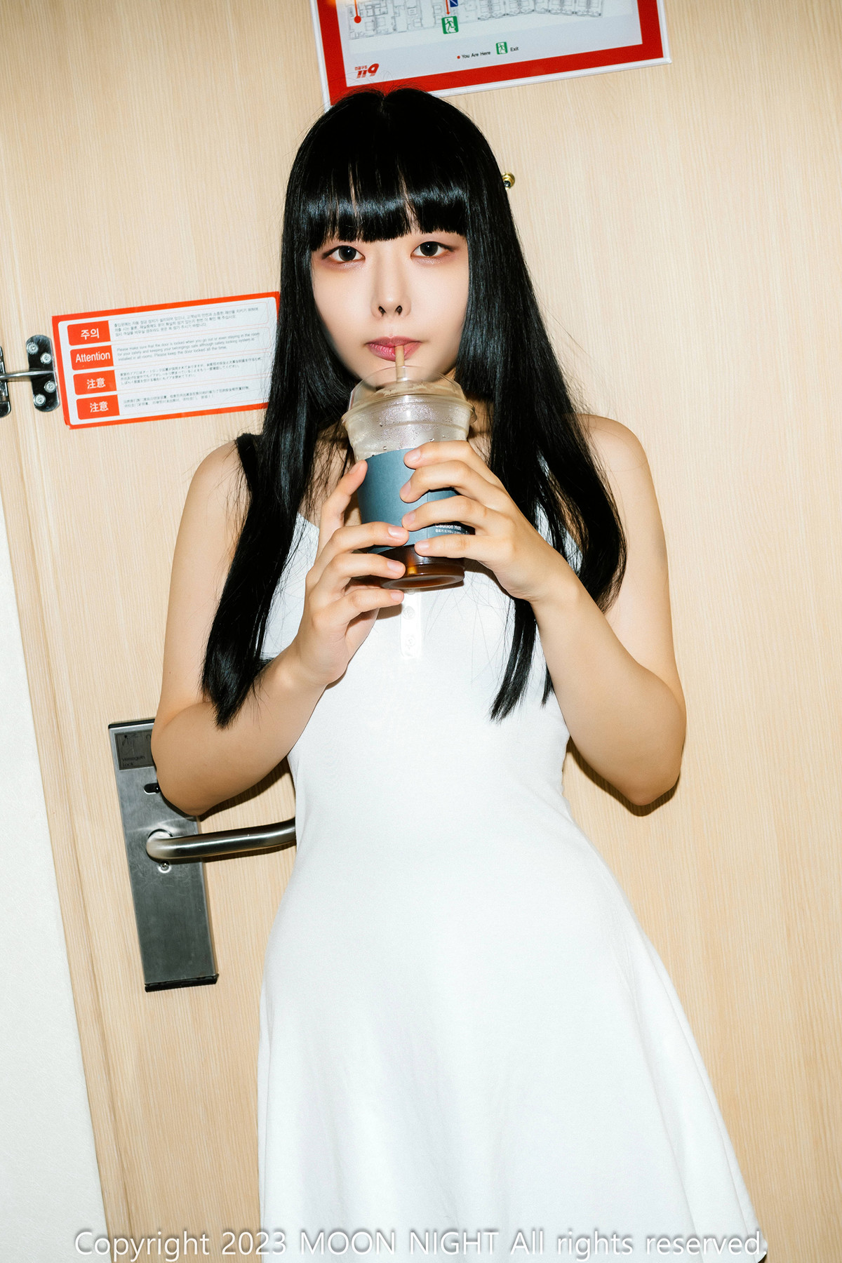 Min-Ah 민아, Moon Night Snap ‘Tie Min-Ah’ Set.02の写真 2