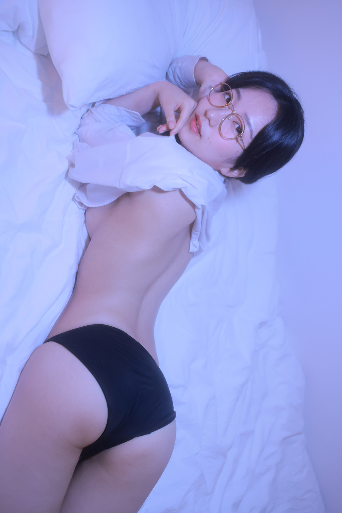Sehee 세희, Photobook ‘ Glasses Shirt’ Set.02の写真 31