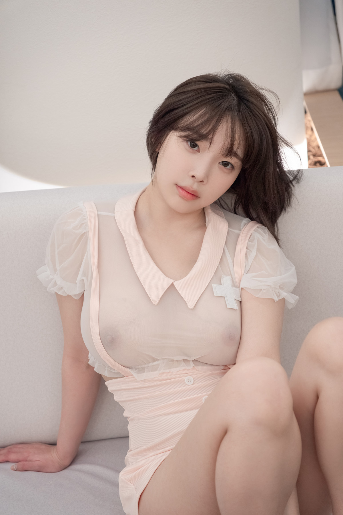 Kang Inkyung 강인경, Photobook ‘Private Nurse’の写真 2