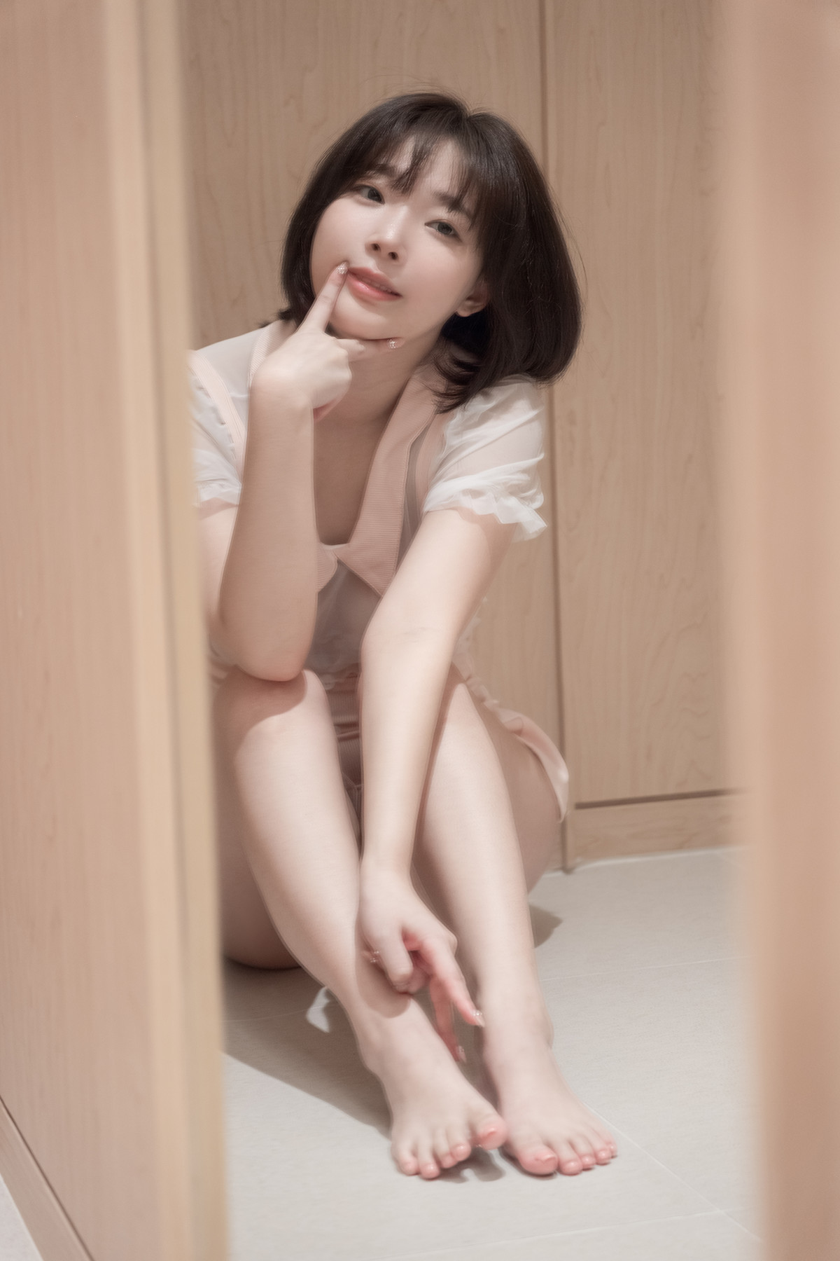 Kang Inkyung 강인경, Photobook ‘Private Nurse’の写真 15