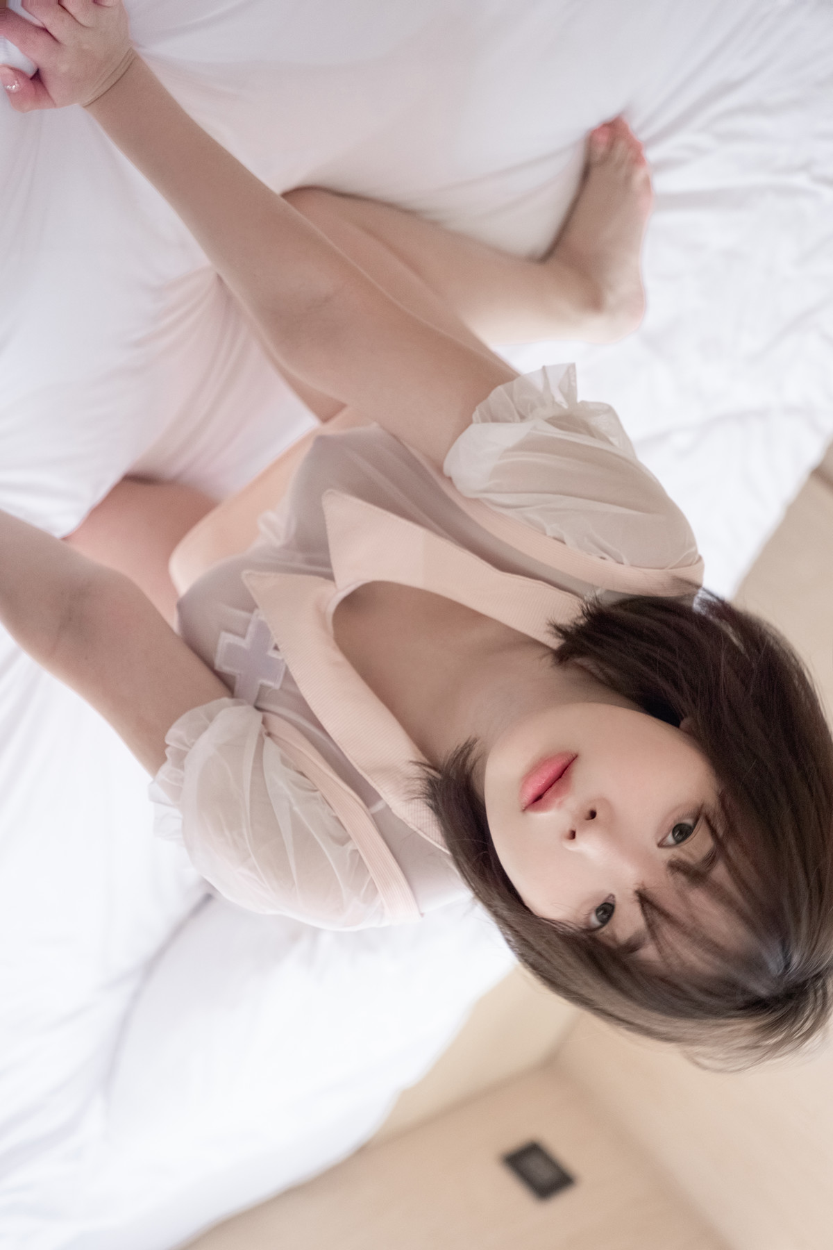Kang Inkyung 강인경, Photobook ‘Private Nurse’の写真 18