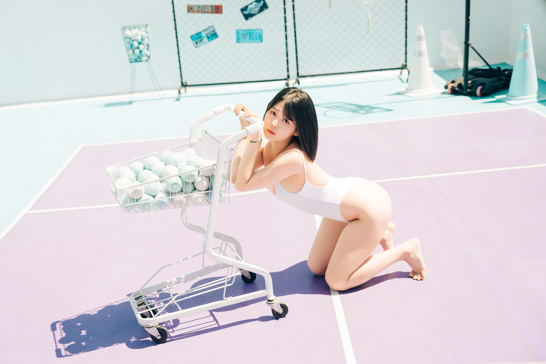 ZIA.Kwon 권지아, LOOZY ‘Racket Girl’ Set.02の写真 10