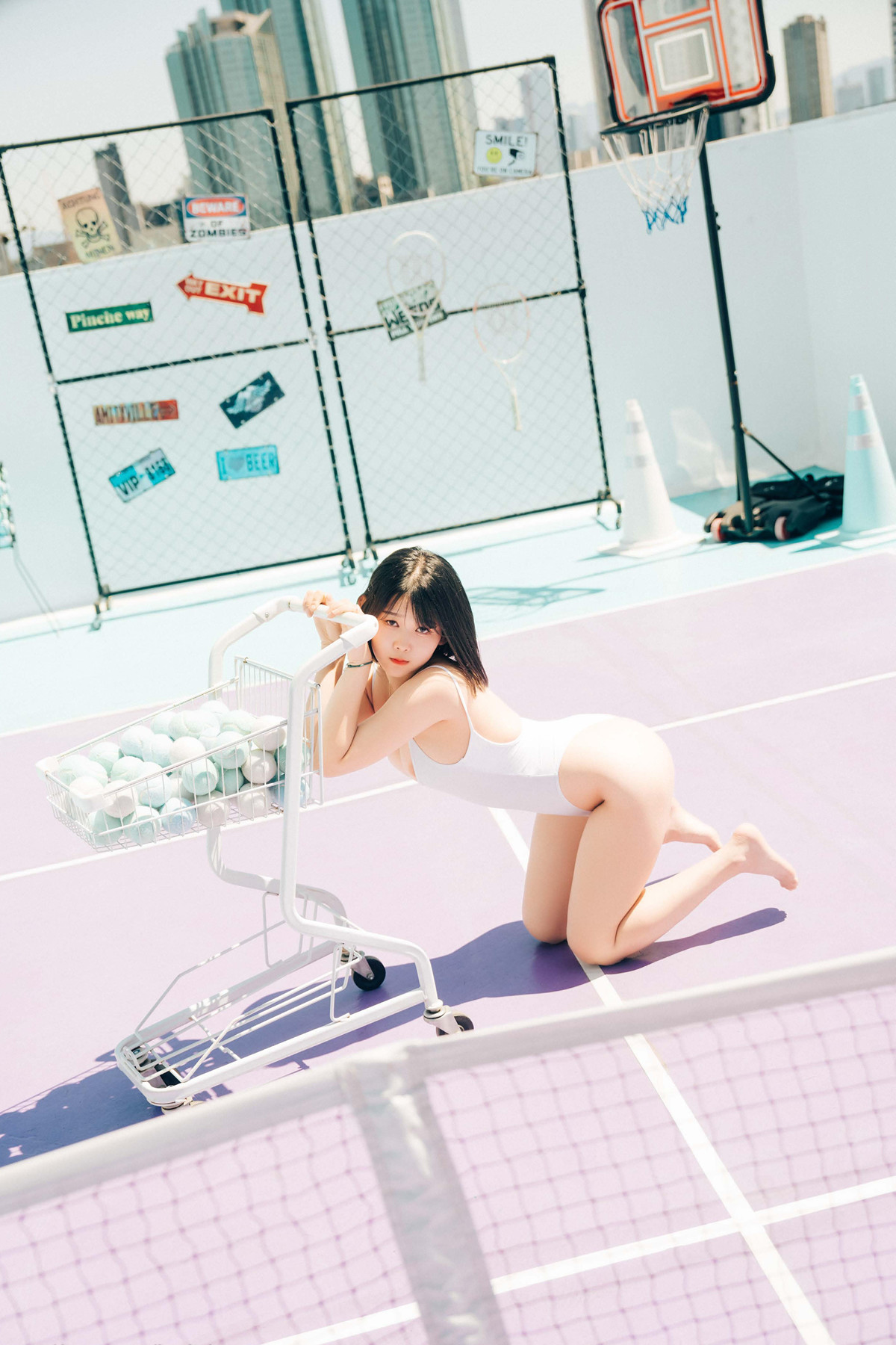 ZIA.Kwon 권지아, LOOZY ‘Racket Girl’ Set.02の写真 12