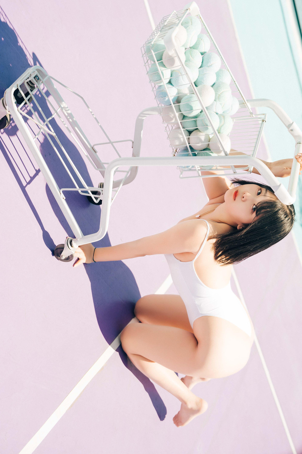 ZIA.Kwon 권지아, LOOZY ‘Racket Girl’ Set.02の写真 13