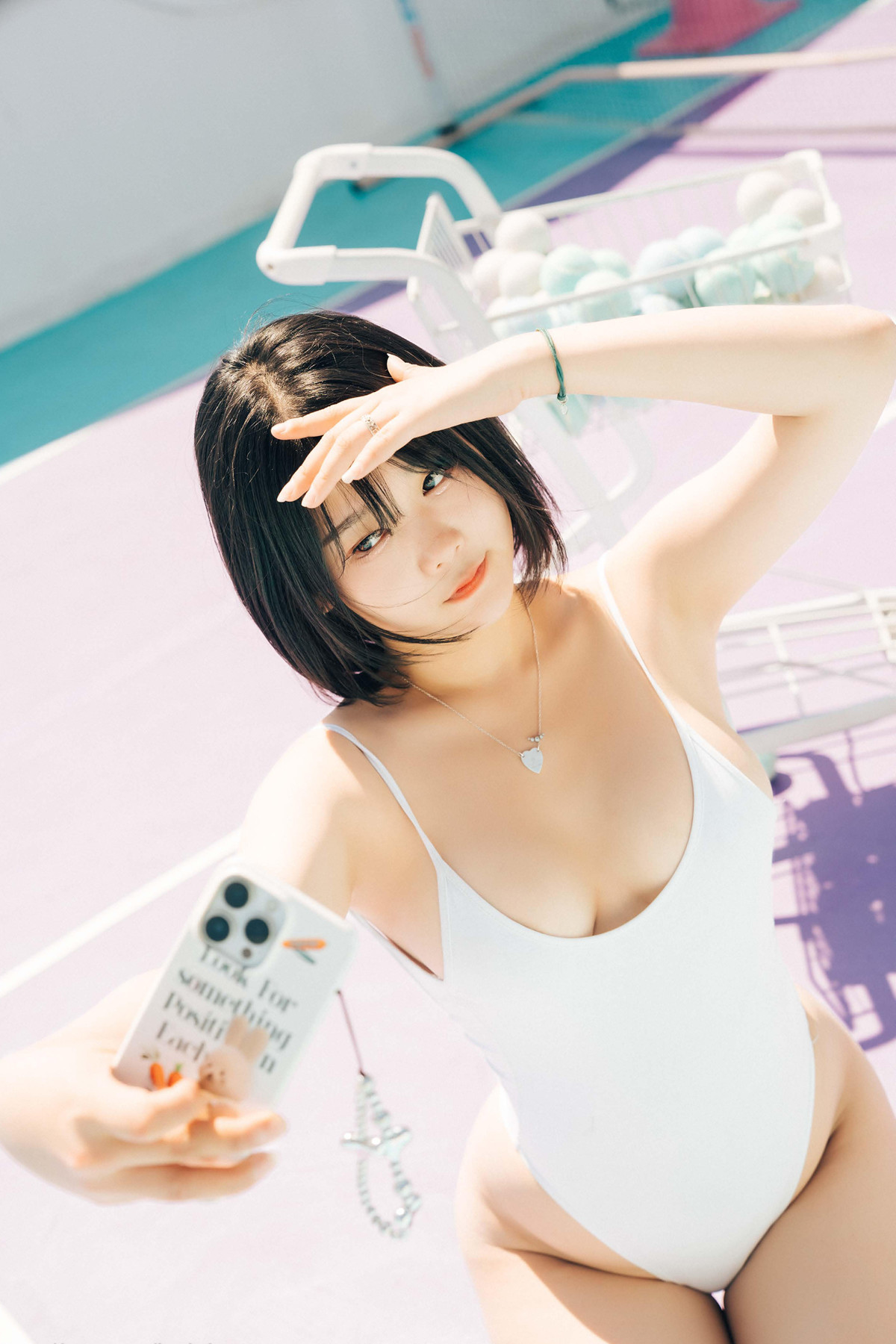ZIA.Kwon 권지아, LOOZY ‘Racket Girl’ Set.03の写真 2