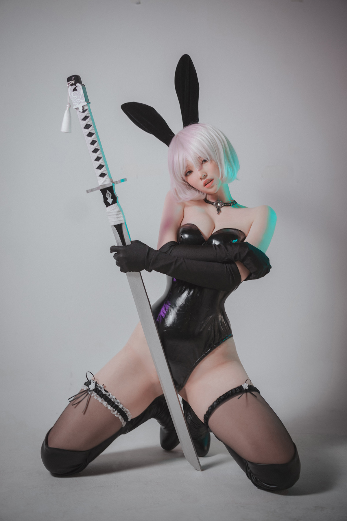 Bambi 밤비, DJAWA ‘La Rose NoirE 2B’ Set.05の写真 19